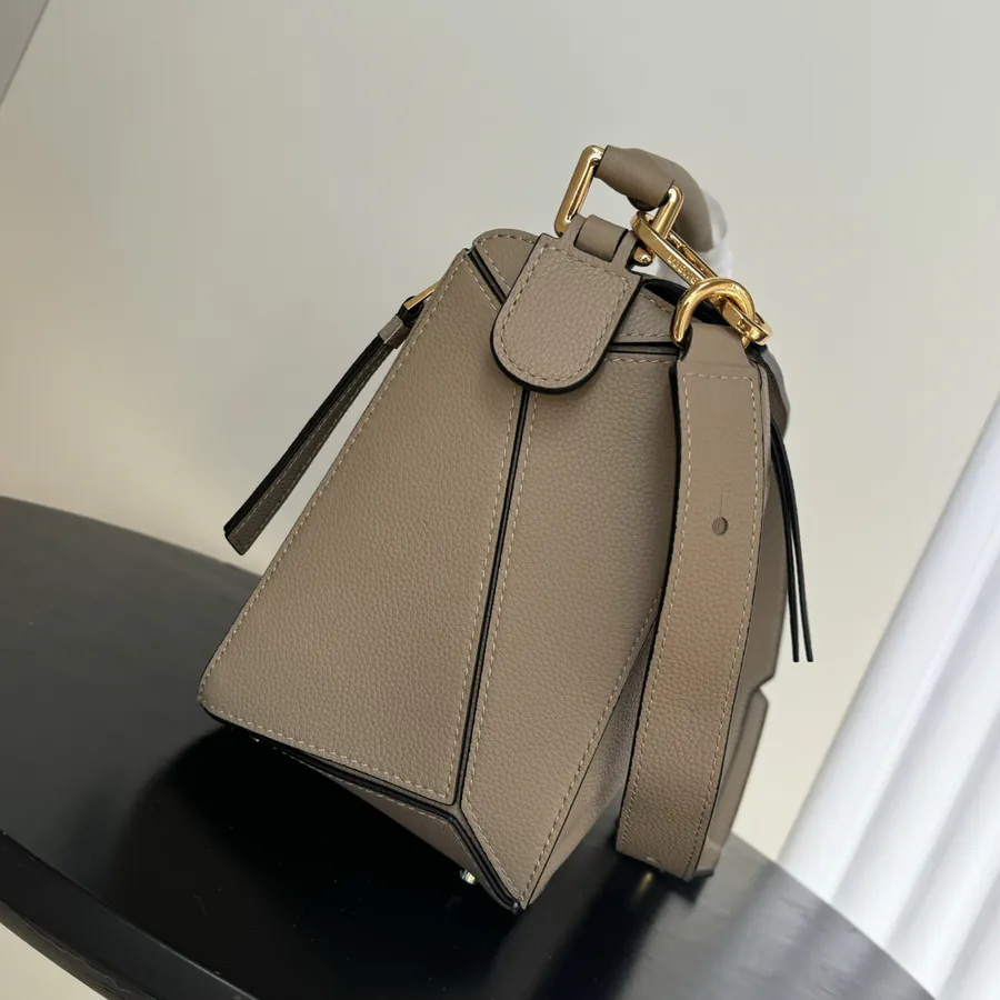 LOEWE Puzzle Medium Handbag