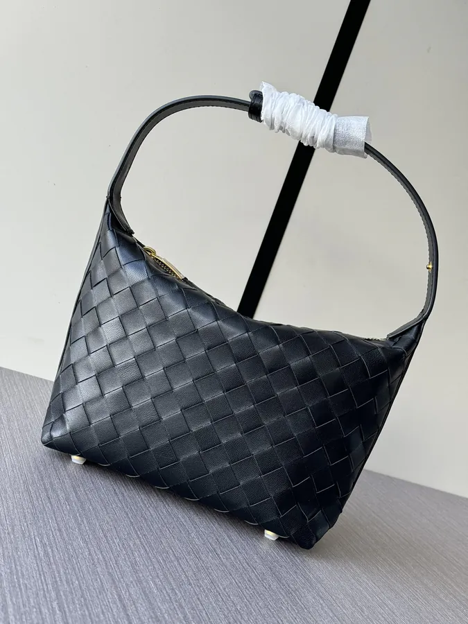 Wallace Lunch Tote Adjustable Handle, Hobo Style