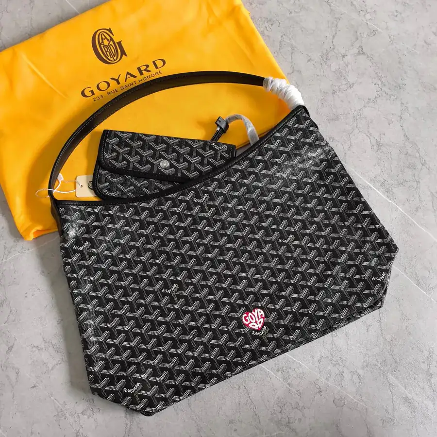 Goyard Hobo with Silk Print, Elegant and Casual