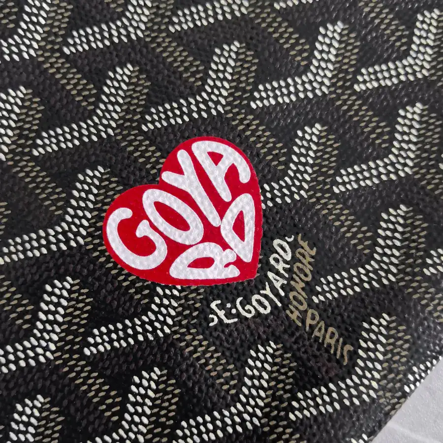 Goyard Hobo with Silk Print, Elegant and Casual