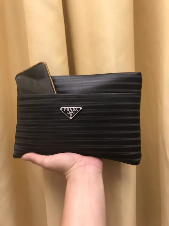 P Family New Arrival Premium Men's Bag with Platinum Grade Leather