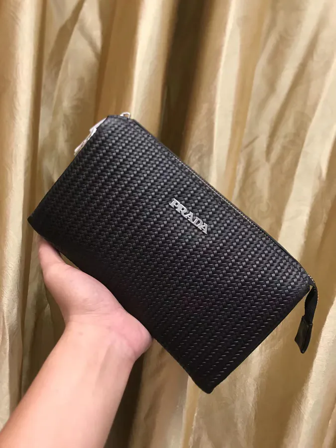 2023 V Collection Handbag in Grained Calfskin