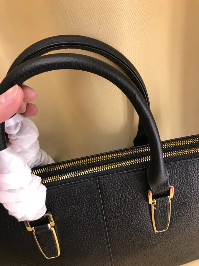 V Family New Mens Tote & Crossbody Briefcase in Black