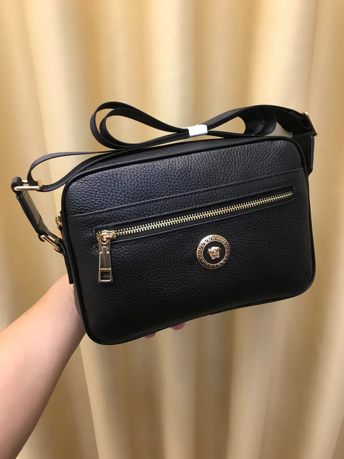 2021 New Fanja Crossbody Bag Classic Design with Zipper Detail