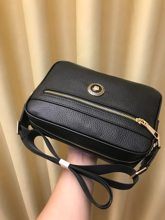 2021 New Fanja Crossbody Bag Classic Design with Zipper Detail