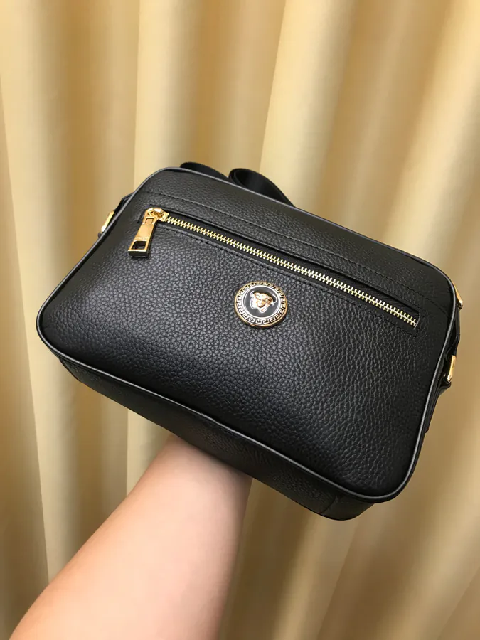 2021 New Fanja Crossbody Bag Classic Design with Zipper Detail