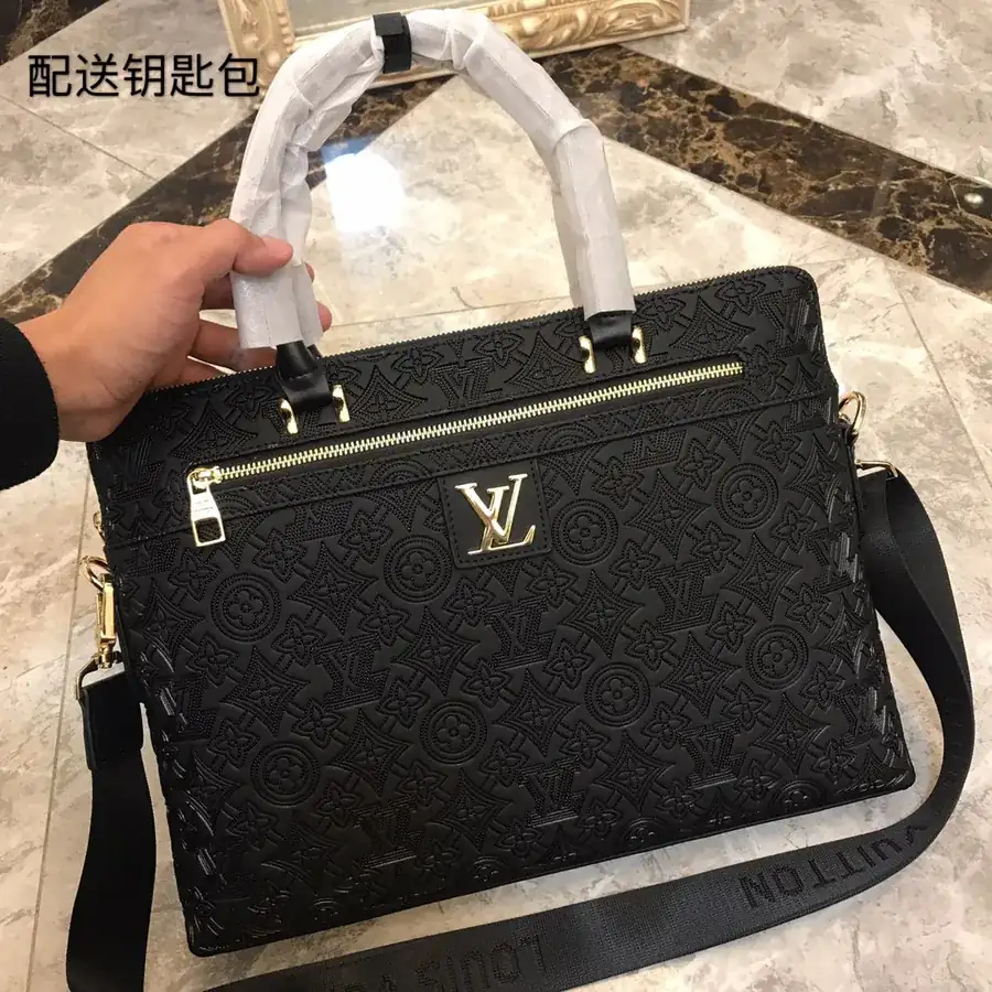 Pt330 New Mens Bag Premium Platinum Calfskin