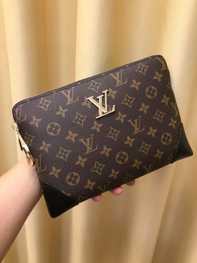 V Style 2021 New Arrival (With Box) Bucket Bag