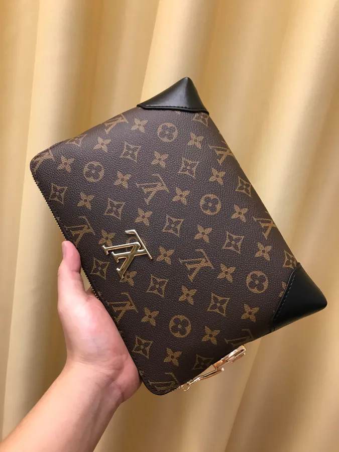 V Style 2021 New Arrival (With Box) Bucket Bag