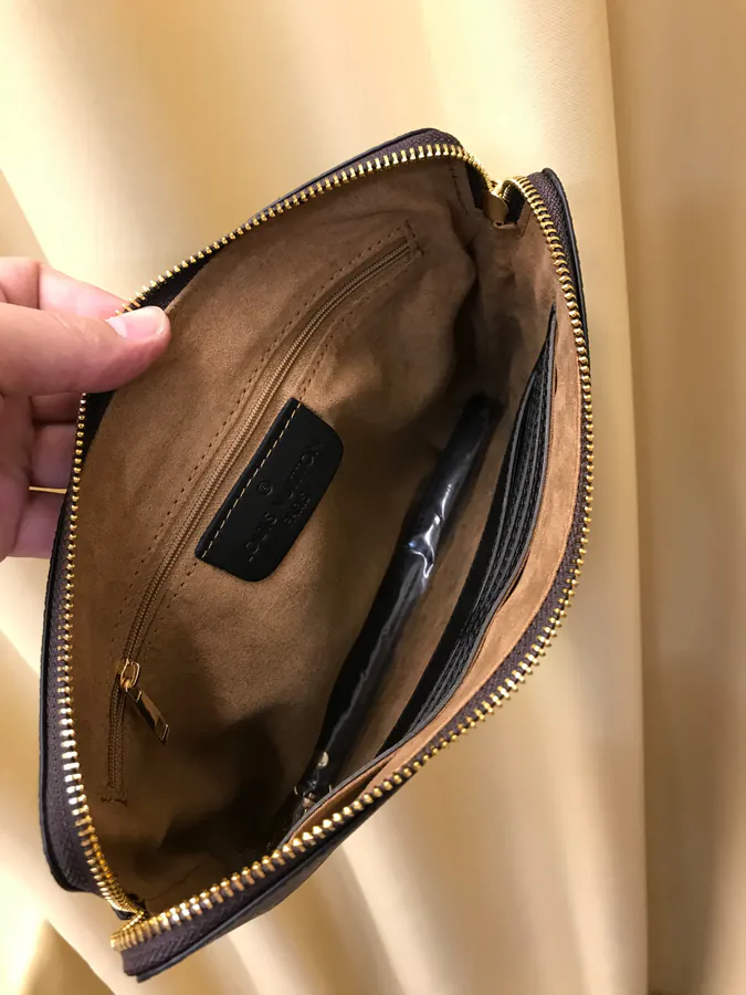 V Style 2021 New Arrival (With Box) Bucket Bag