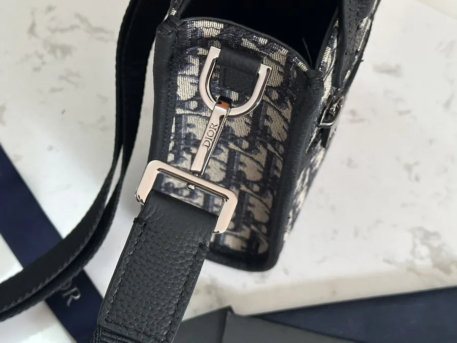 Safari North South Mini Tote