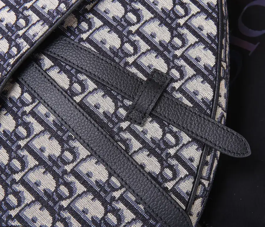 New Season Aged Saddle Bag in Black Grained Calfskin