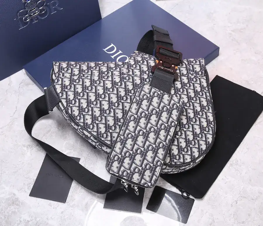 New Season Aged Saddle Bag in Black Grained Calfskin