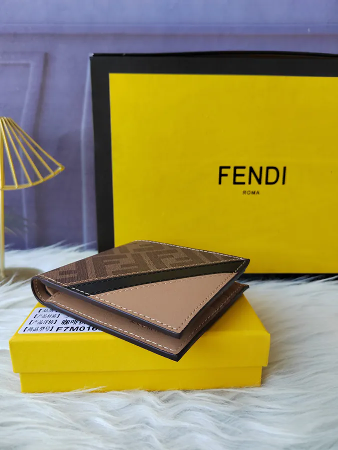 FF Men's Leather Wallet with 8 Card Slots and 2 Check Pockets