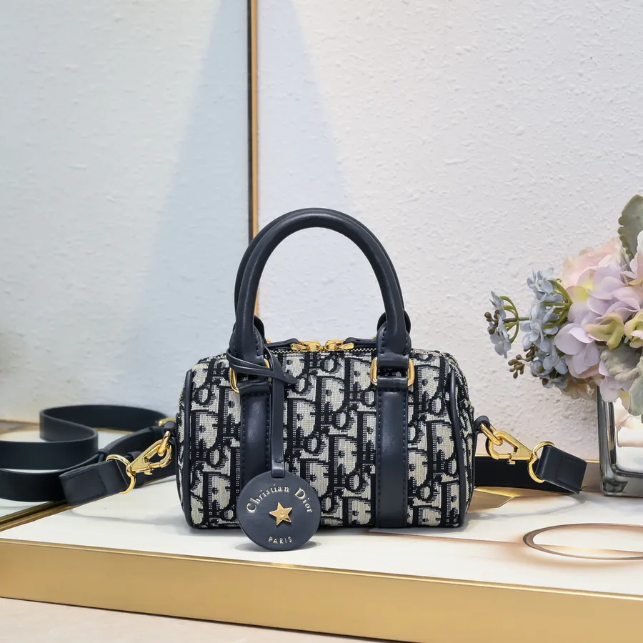 Groove 20.25 Handbag Winter Collection 2024, Maria Grazia Chiuri Design, 16cm