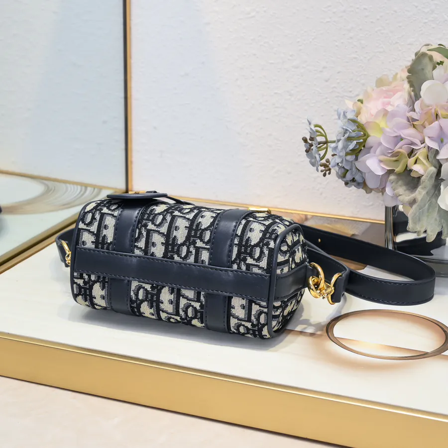 Groove 20.25 Handbag Winter Collection 2024, Maria Grazia Chiuri Design, 16cm