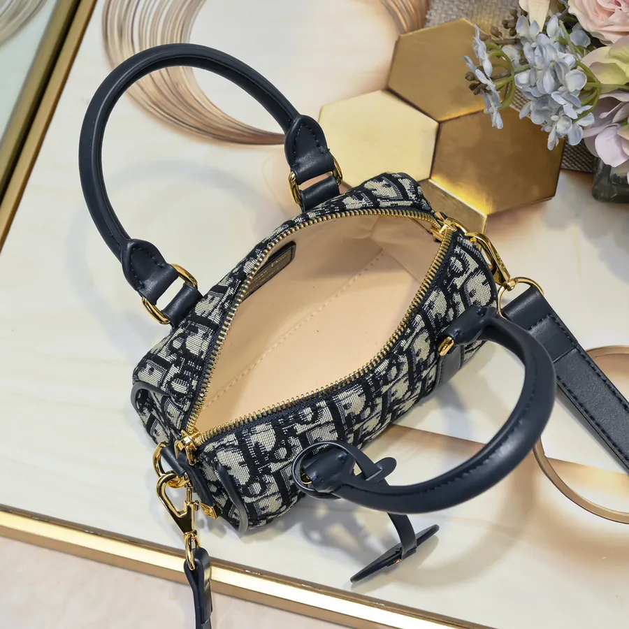 Groove 20.25 Handbag Winter Collection 2024, Maria Grazia Chiuri Design, 16cm