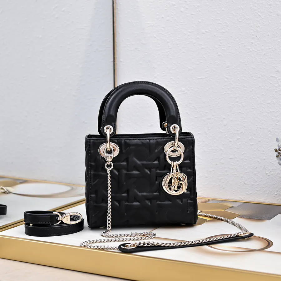 Press Stamped Gold Clasp 3 Compartment Bag