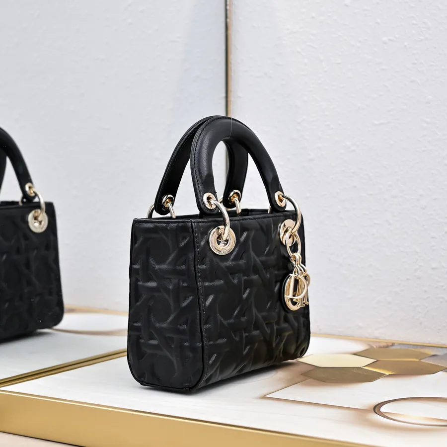 Press Stamped Gold Clasp 3 Compartment Bag