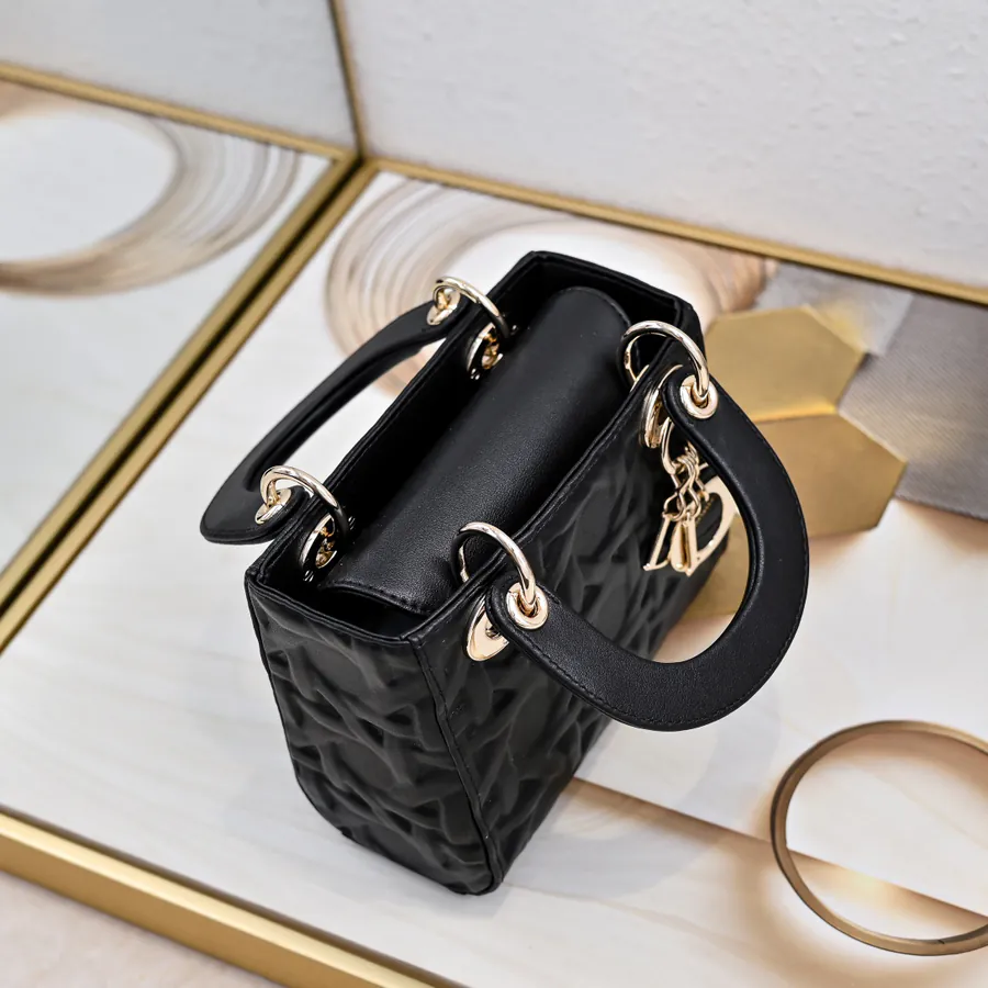 Press Stamped Gold Clasp 3 Compartment Bag