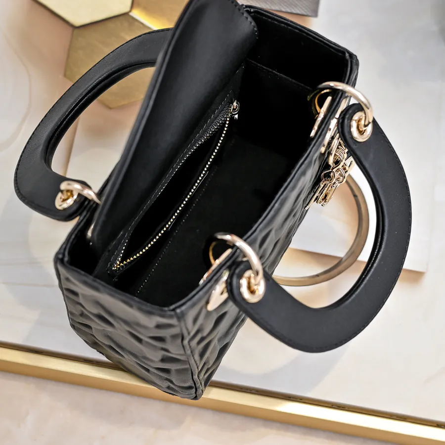 Press Stamped Gold Clasp 3 Compartment Bag