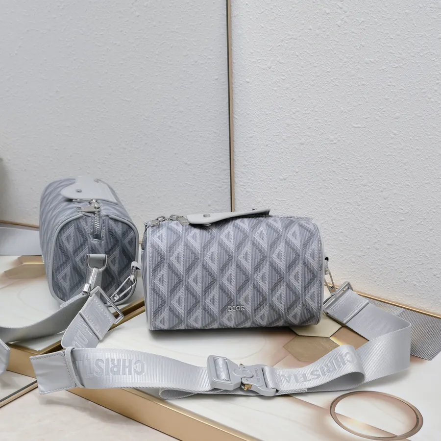 Lingot Messenger Bag Season New, Practical and Elegant