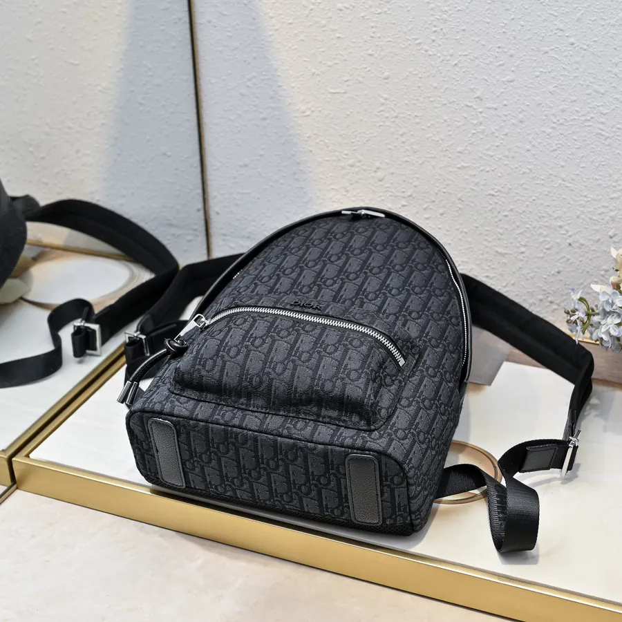 DIO.R Oblique 2024 Small Shoulder Bag