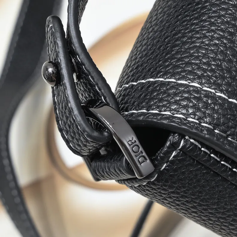 Di.or Saddle Tote with Strap 2023 Spring Men's Collection