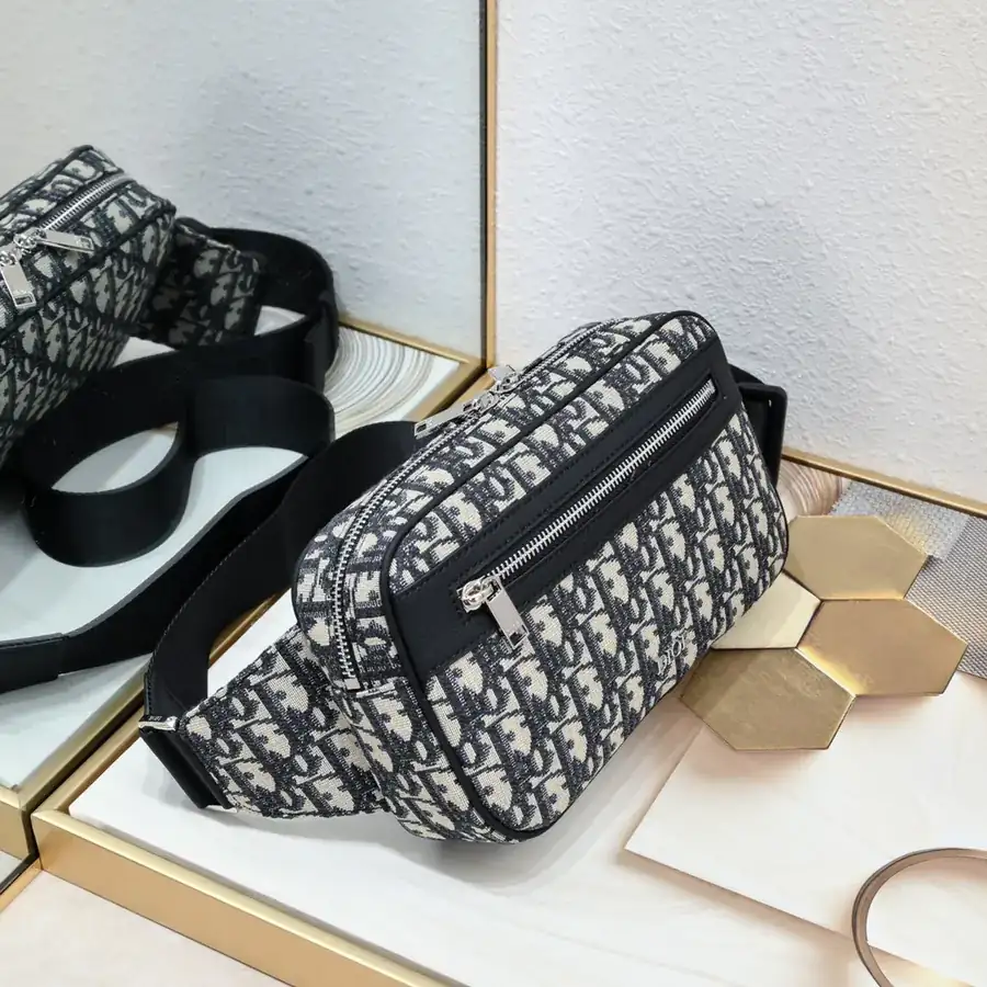 D Home Upgraded Waist Bag with Modern Style