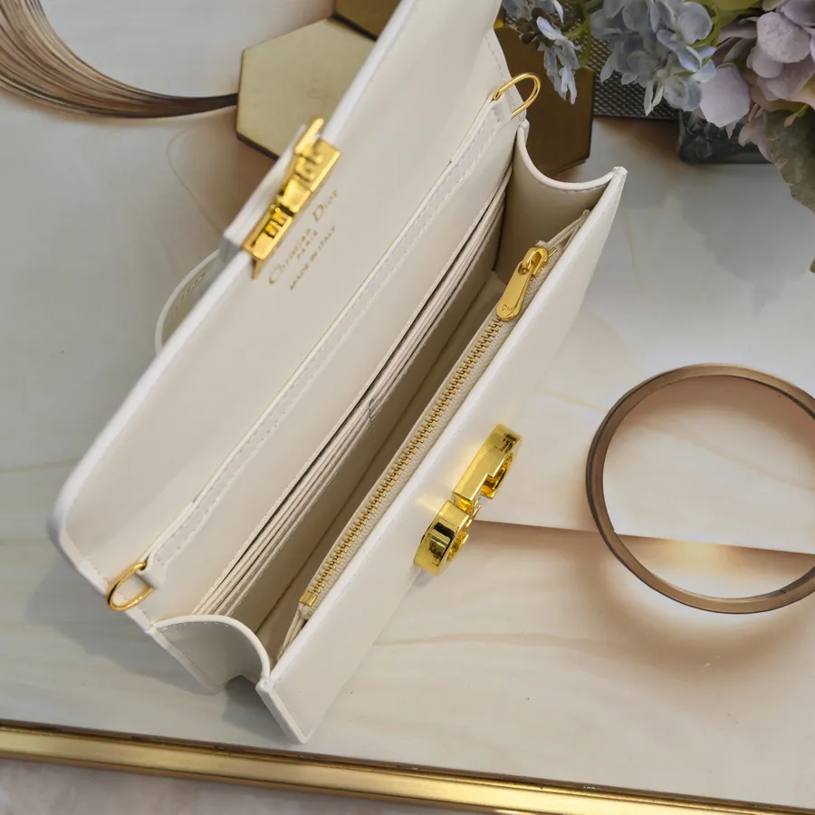 Miss Montaigne Mini Chain Bag