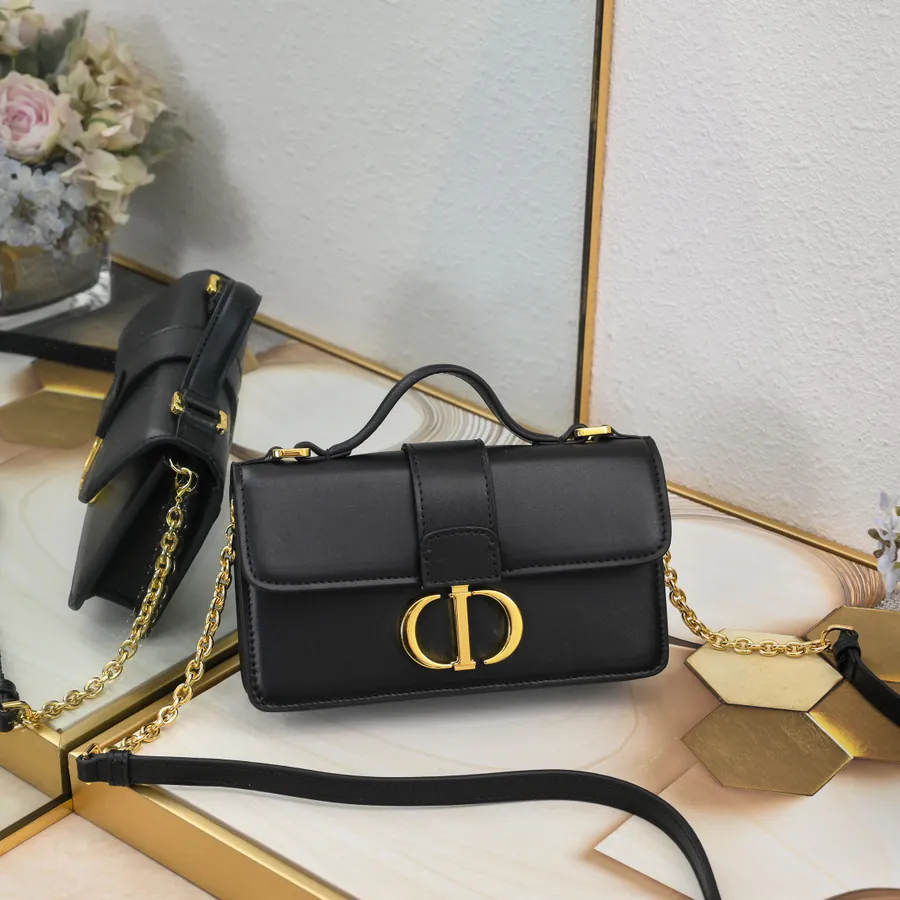 Miss Montaigne Mini Chain Bag