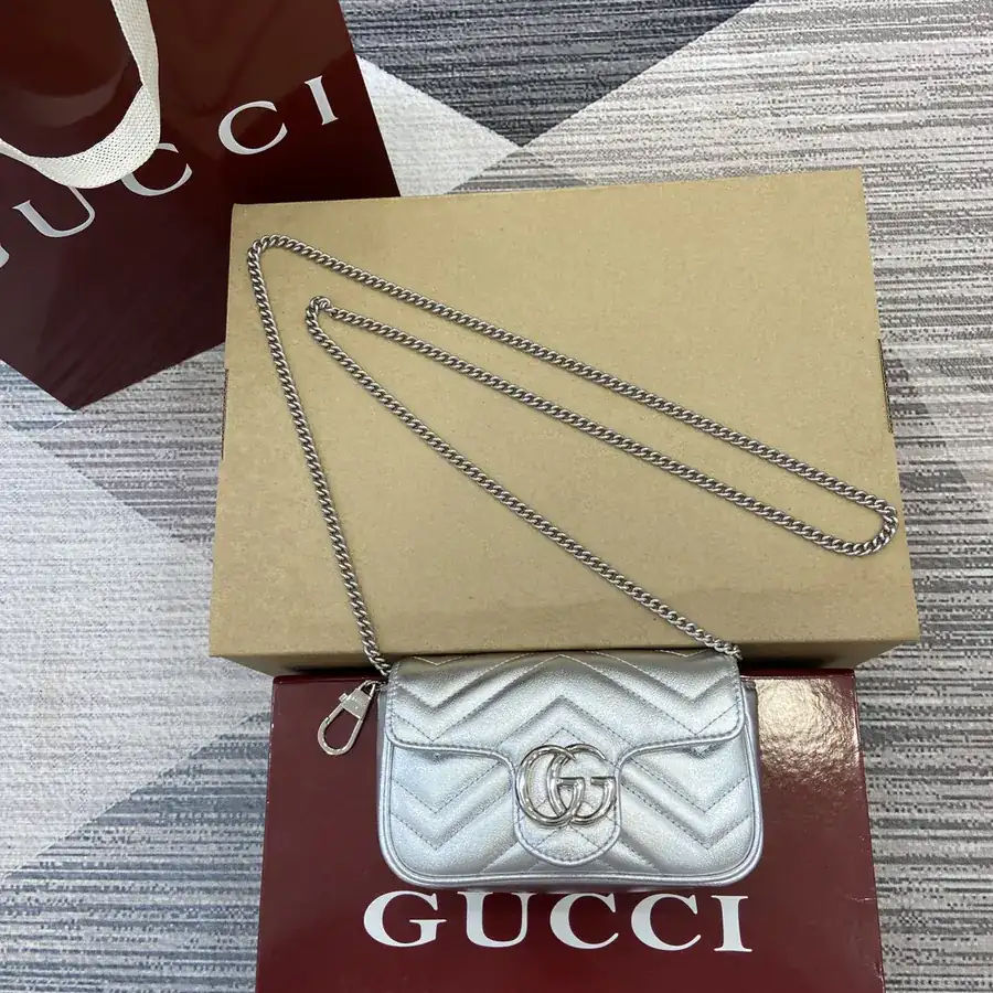 Gucci Bucket Bag Silver, Premium Quality