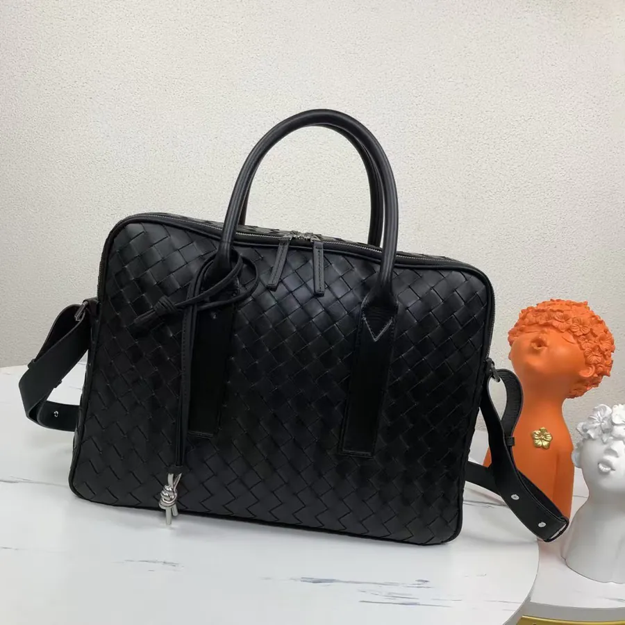 BV Getaway Large Briefcase with Strap for Luggage
