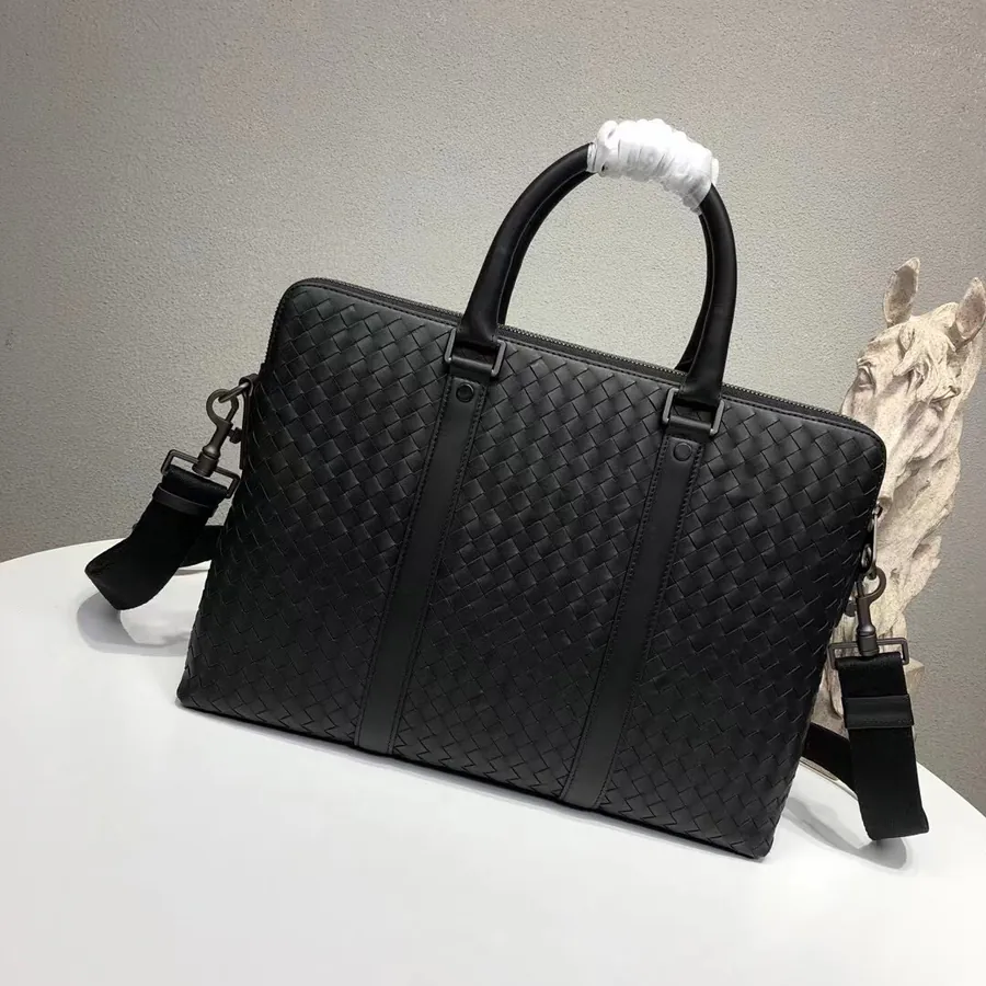 600BV Briefcase with Dual Compartment Laptop Bag