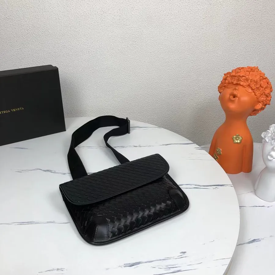 BV Men's Sleek Crossbody Bag Official Design, Premium Quality