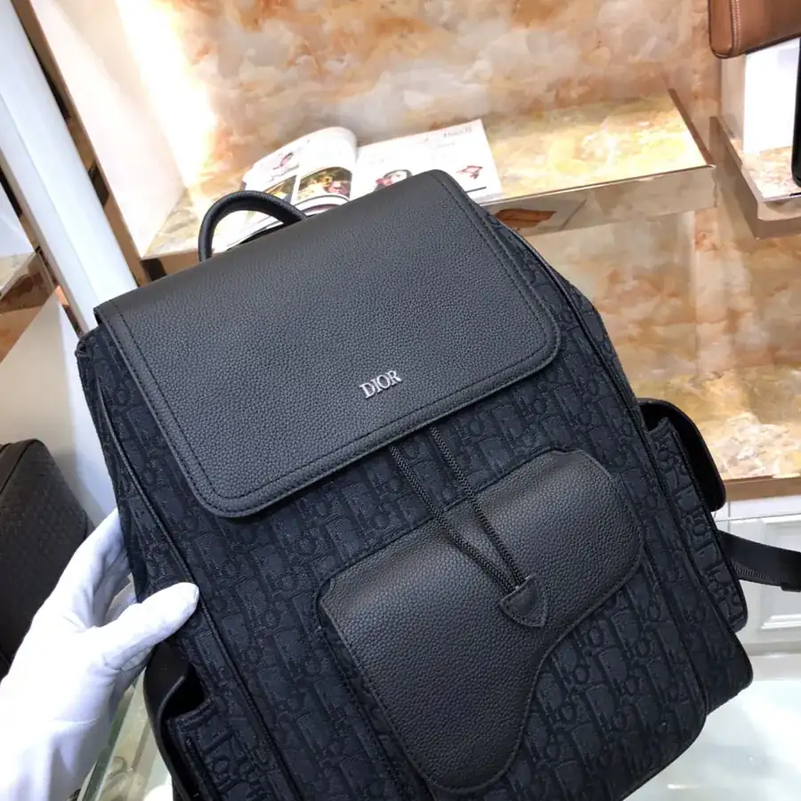 Dior New Saddle Shoulder Bag
