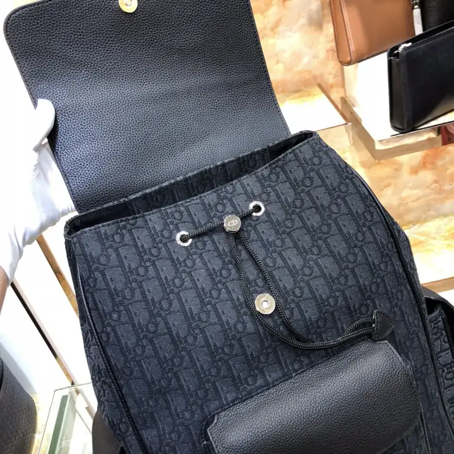 Dior New Saddle Shoulder Bag