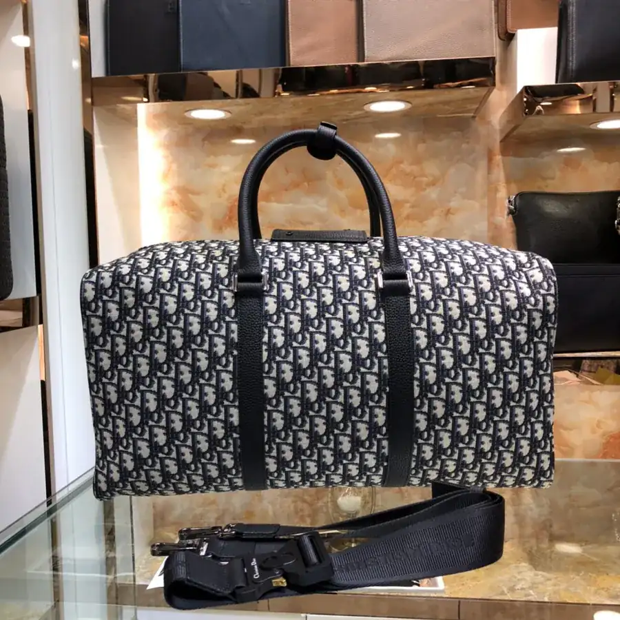 Dior Lingot 50 Travel Bag Premium Quality, Modern Design