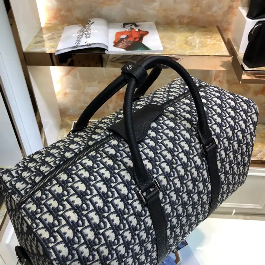 Dior Lingot 50 Travel Bag Premium Quality, Modern Design