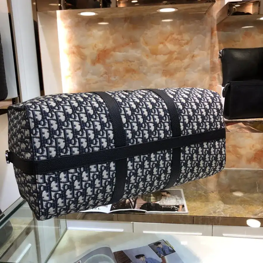Dior Lingot 50 Travel Bag Premium Quality, Modern Design