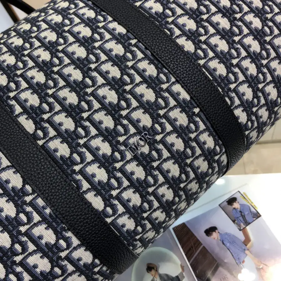 Dior Lingot 50 Travel Bag Premium Quality, Modern Design
