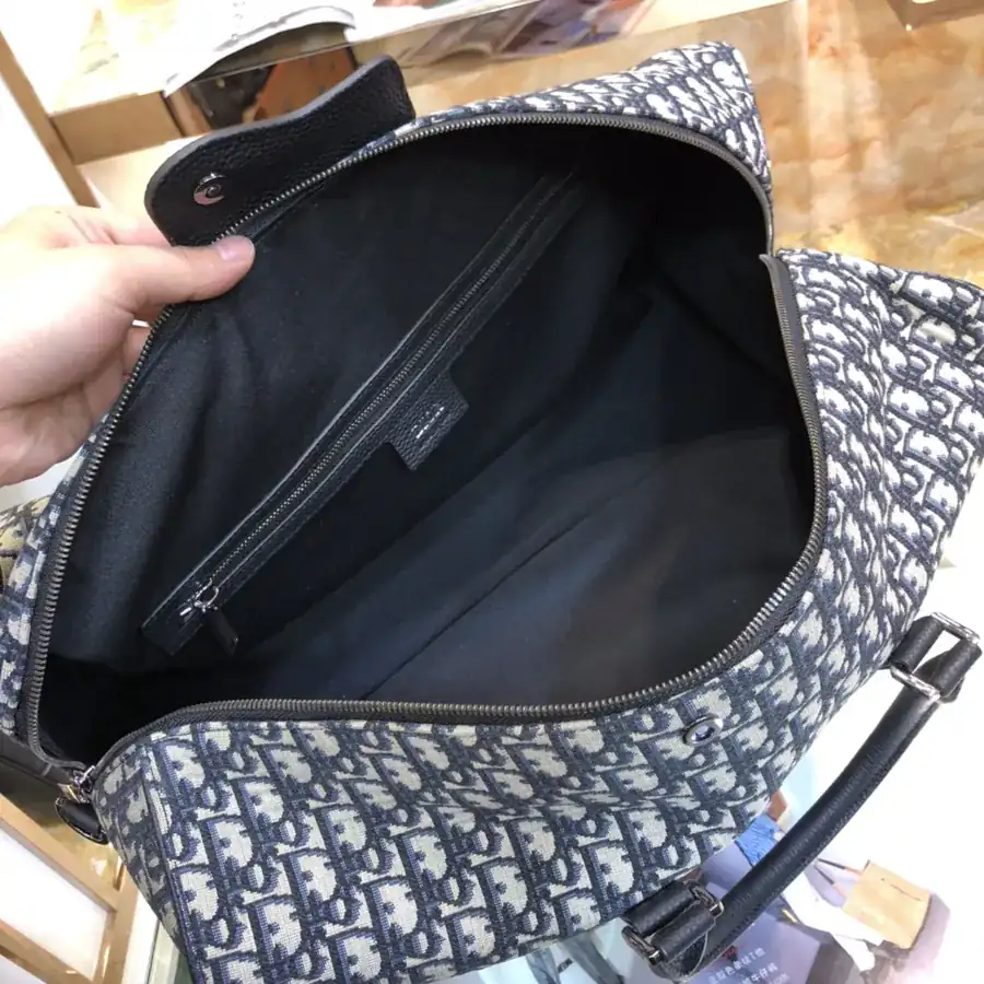 Dior Lingot 50 Travel Bag Premium Quality, Modern Design