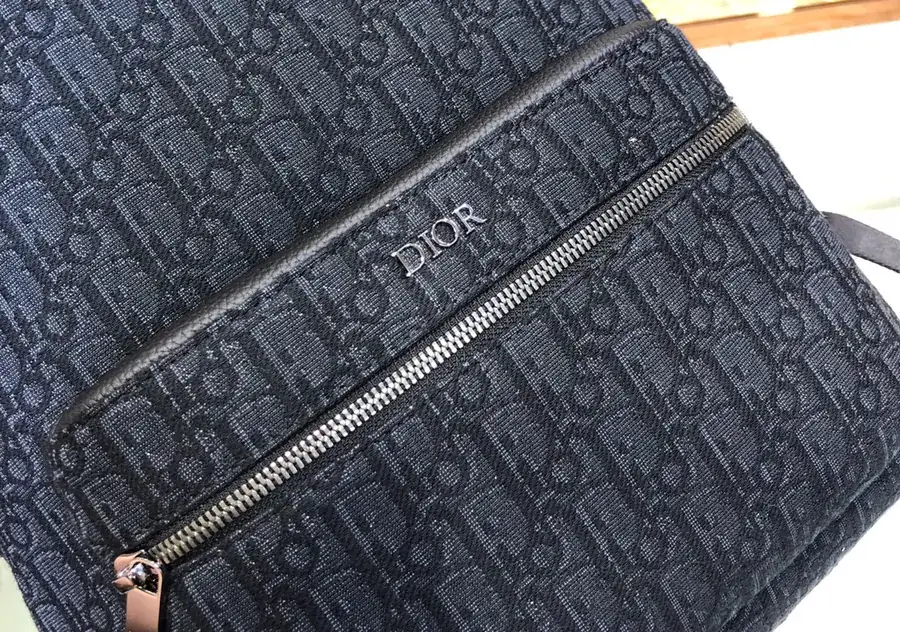 DIOR Rider Backpack Mini Silhouette, Technical Design