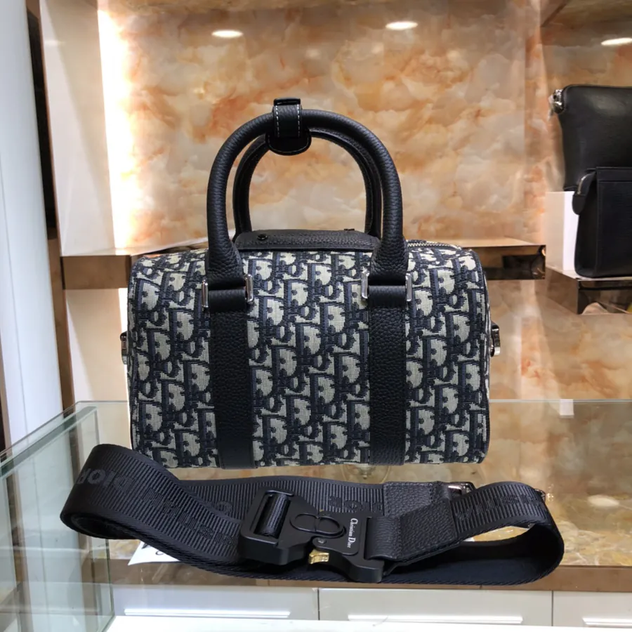 Dior Lingot 26 Men's Shoulder Bag New Season, Luxurious Design