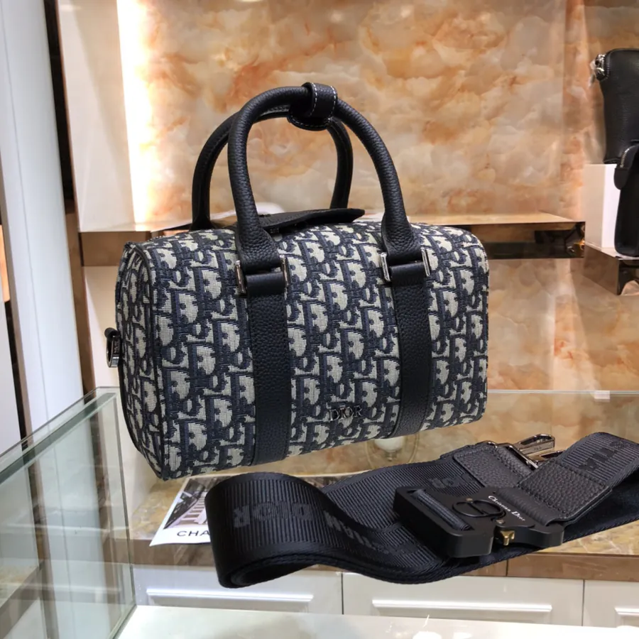 Dior Lingot 26 Men's Shoulder Bag New Season, Luxurious Design