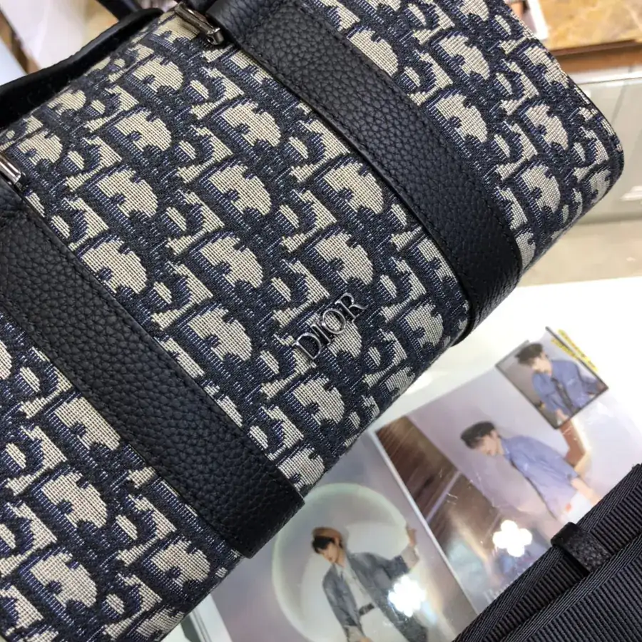 Dior Lingot 26 Men's Shoulder Bag New Season, Luxurious Design