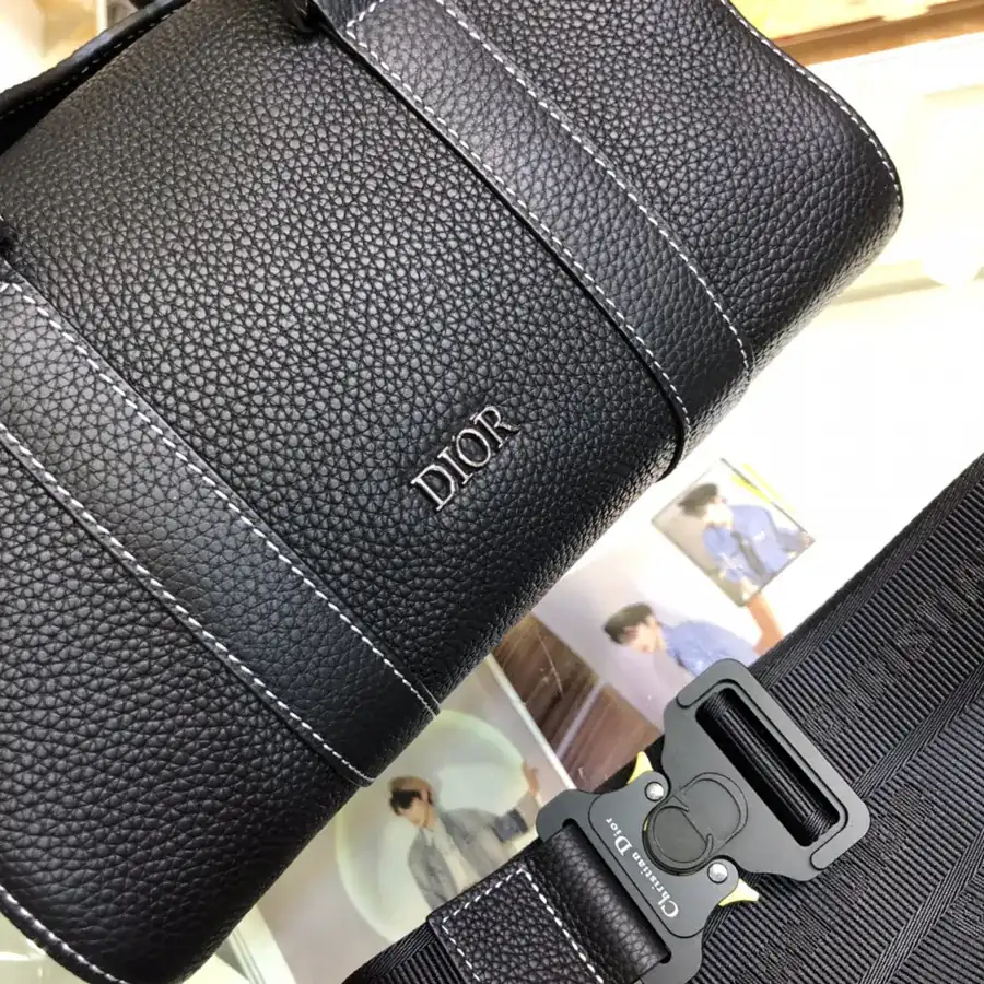Dior Lingot 26 Handbag Premium Leather, Versatile Style