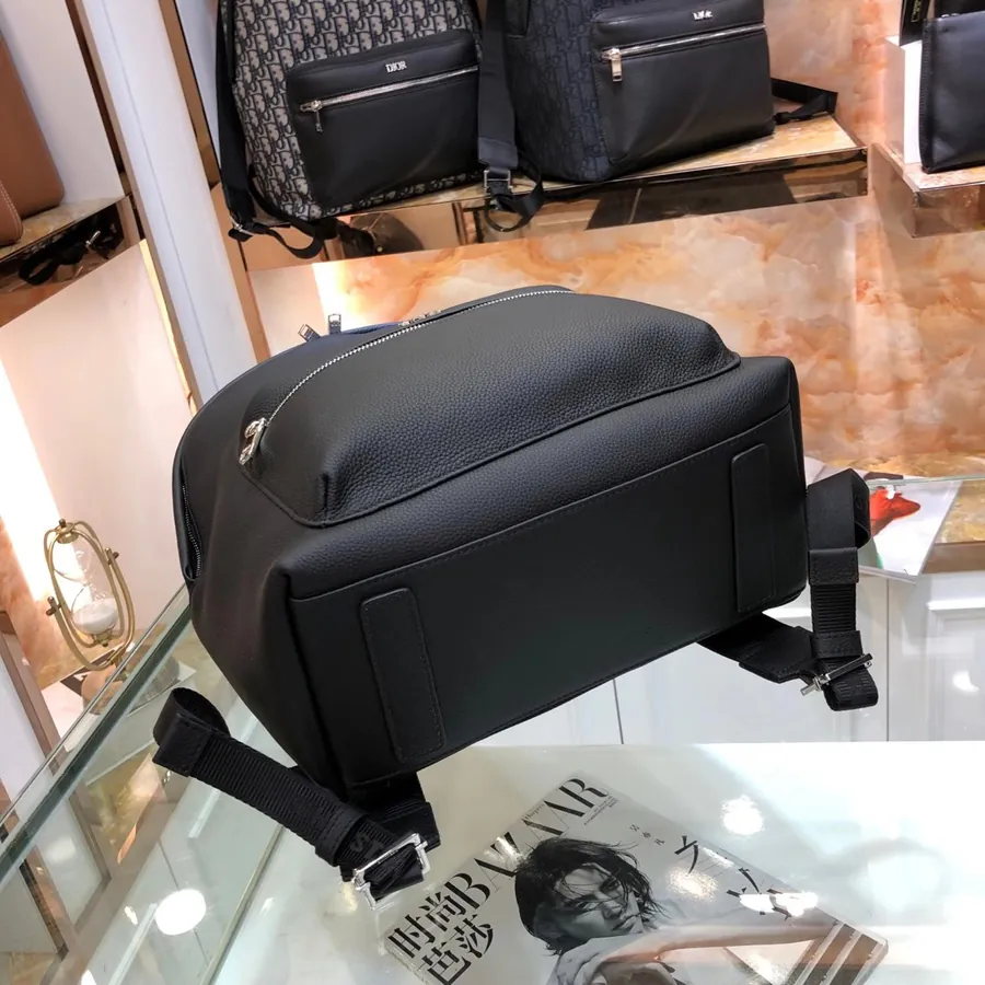 Dior Men's Latest Backpack Premium Quality, Full Leather