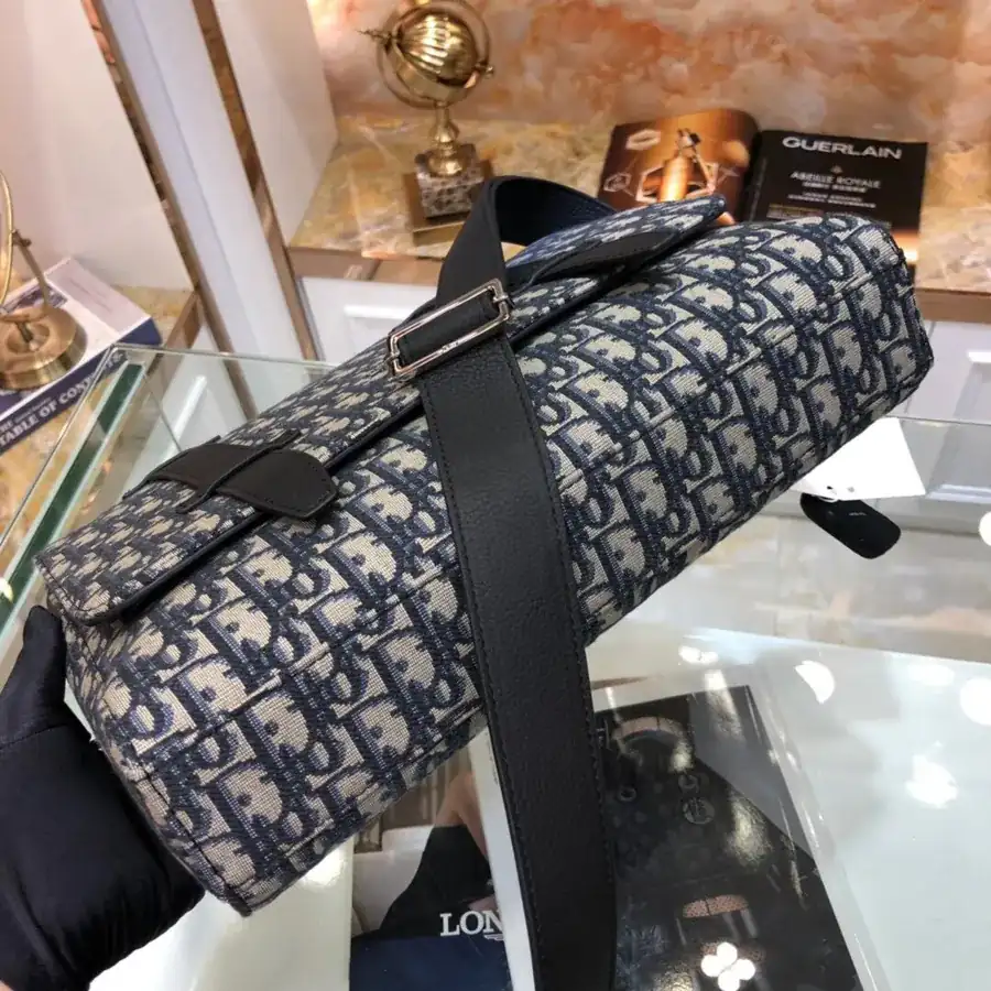 Dior New Postman Bag Black Grained Calfskin with Oblique Pattern