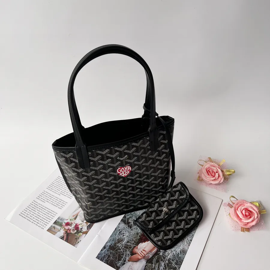 P200 Mini Shopping Bag Dog Tooth Design, Trendy and Versatile